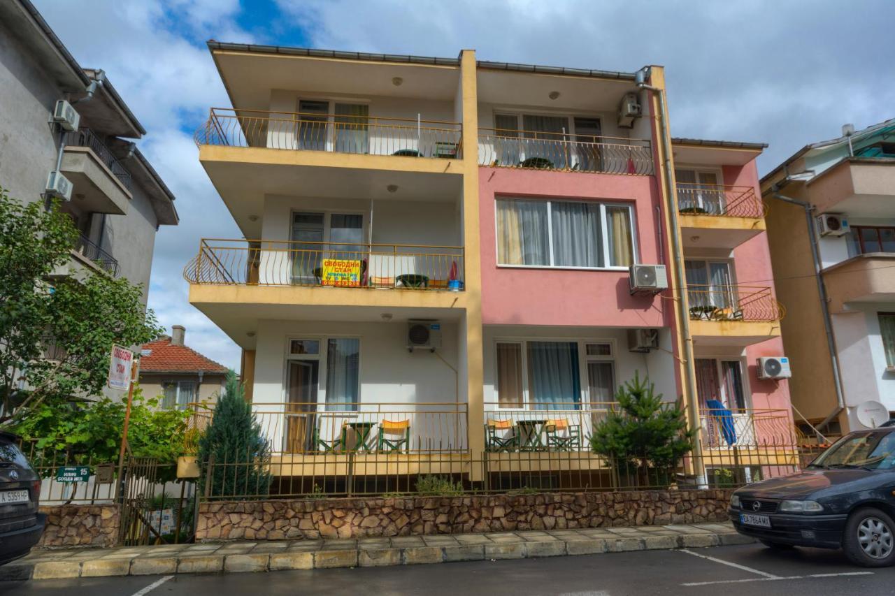 Kazlarov Guest House Kiten  Extérieur photo