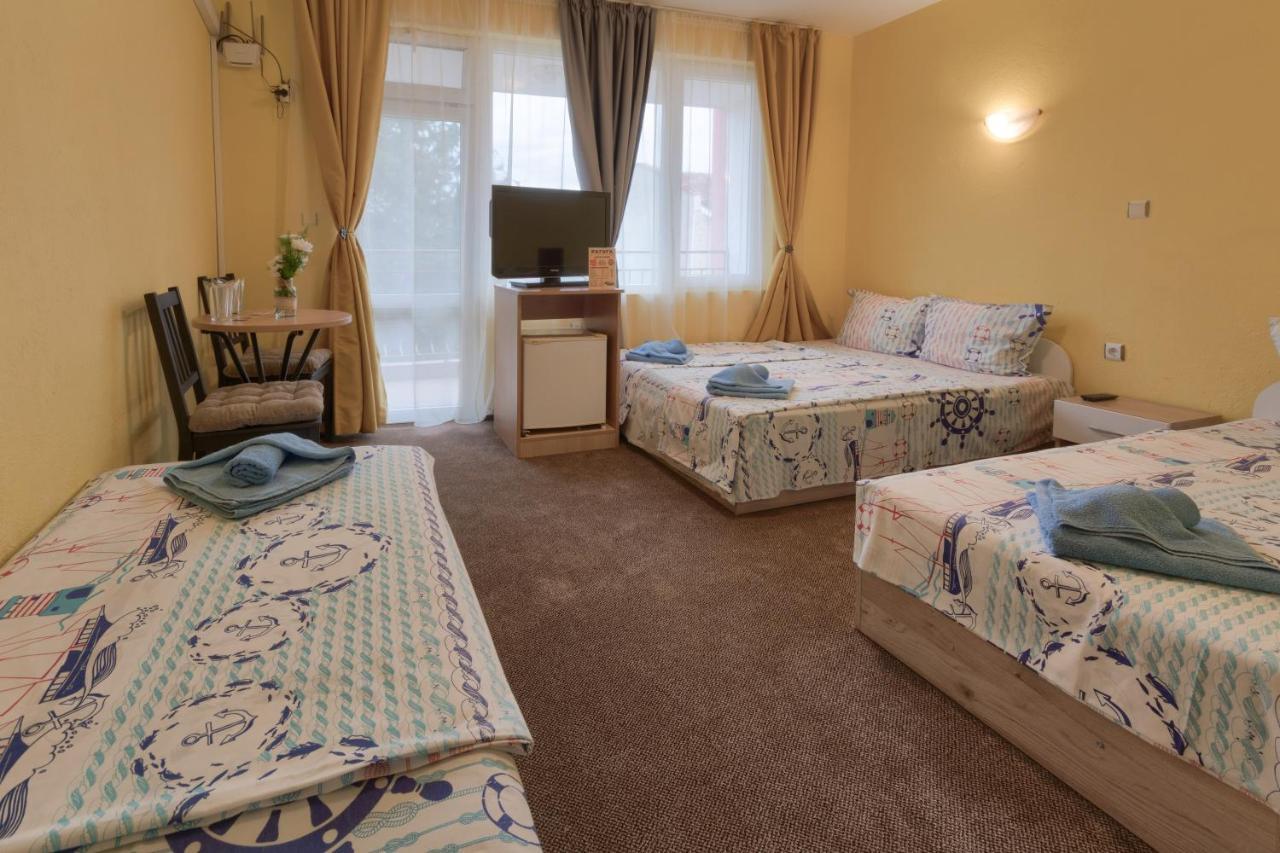 Kazlarov Guest House Kiten  Extérieur photo