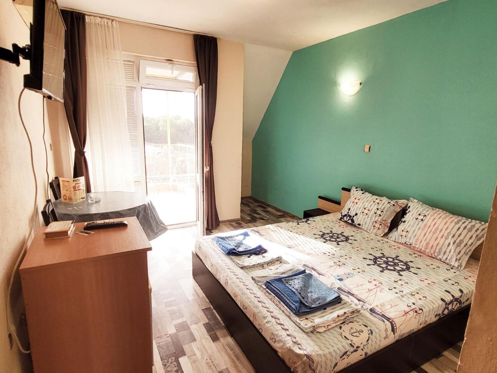Kazlarov Guest House Kiten  Extérieur photo