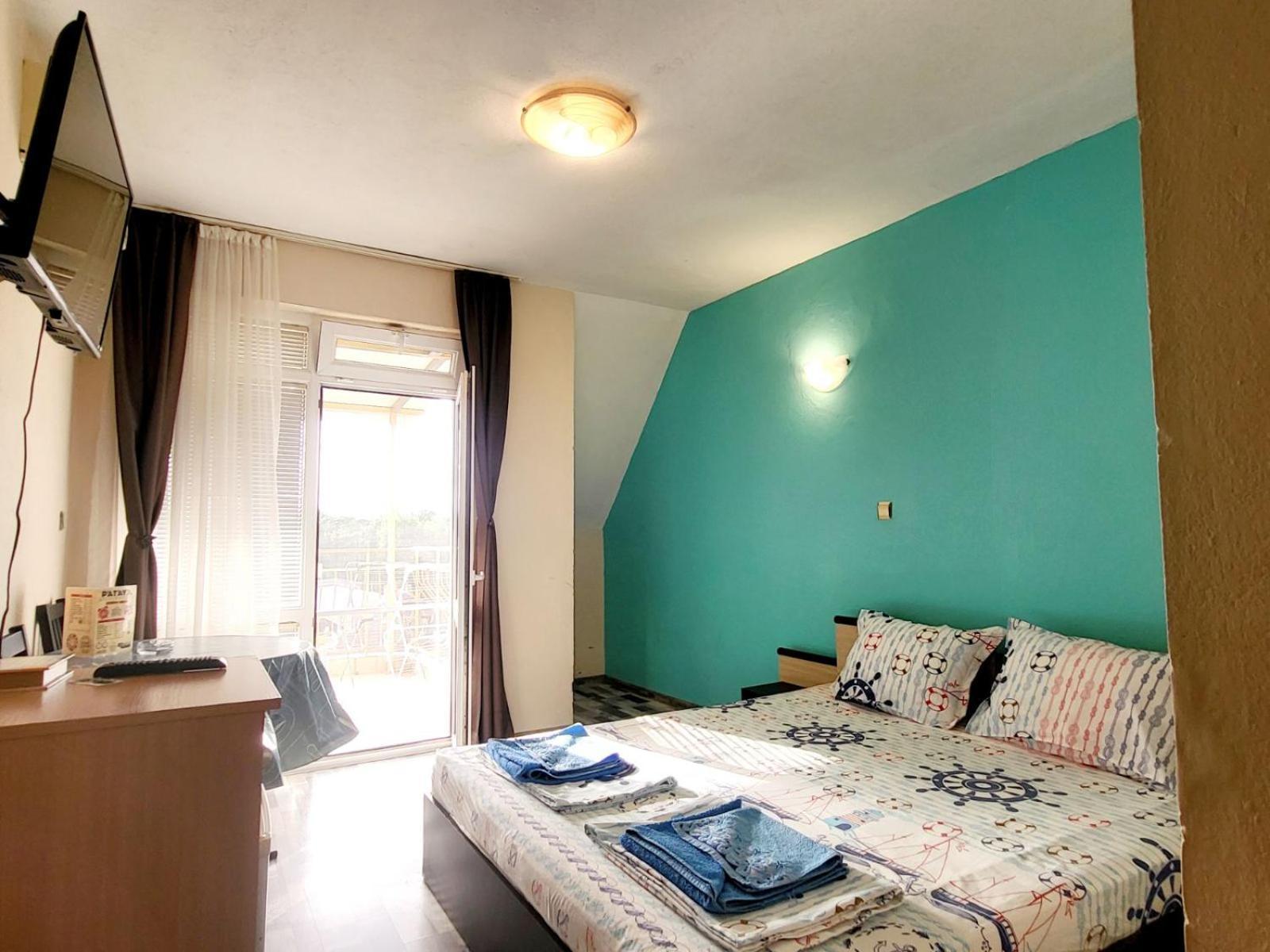 Kazlarov Guest House Kiten  Extérieur photo