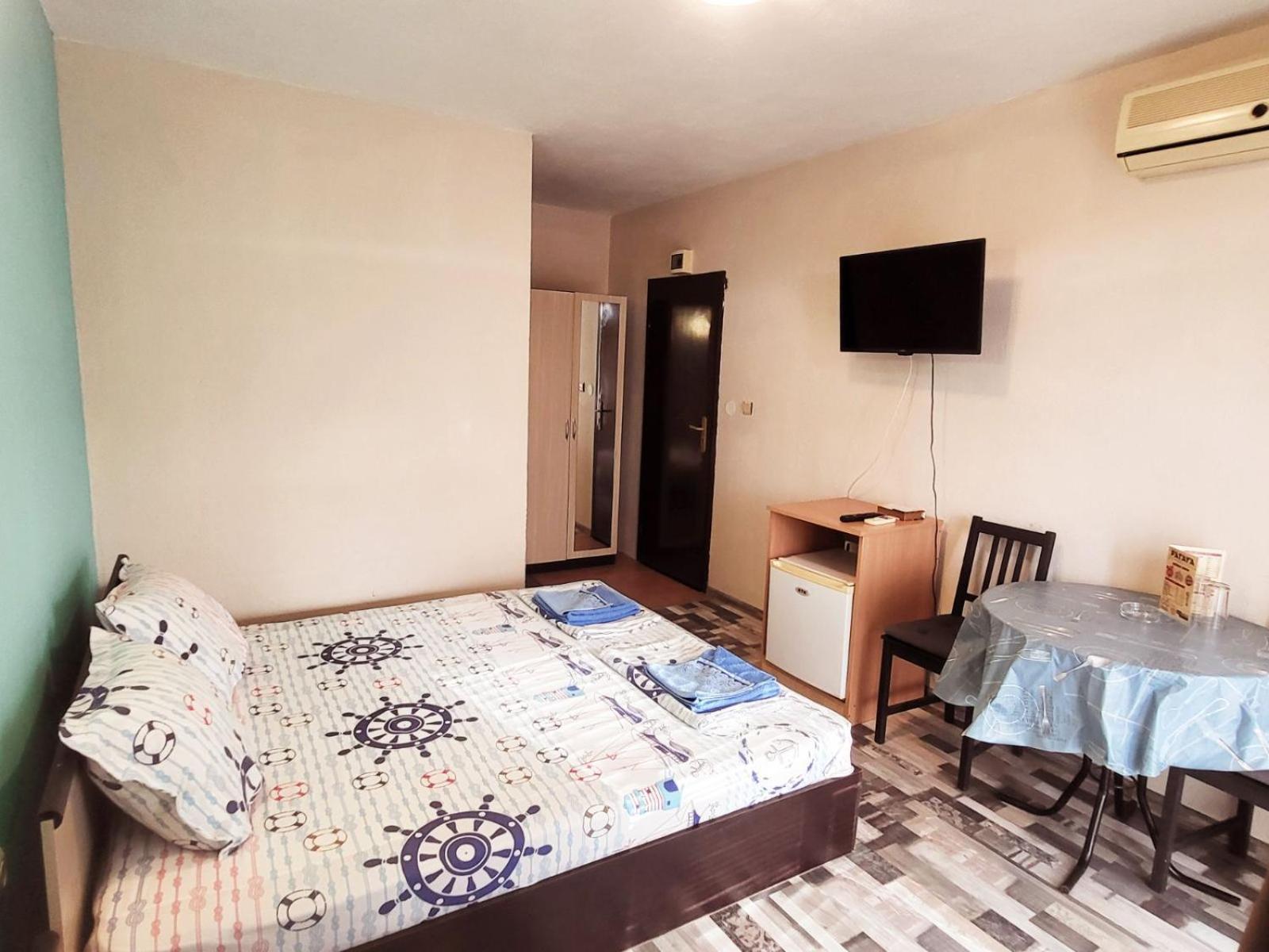 Kazlarov Guest House Kiten  Extérieur photo