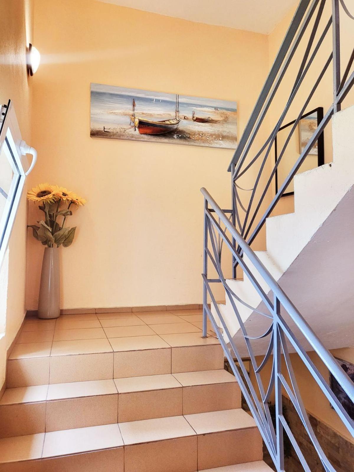 Kazlarov Guest House Kiten  Extérieur photo